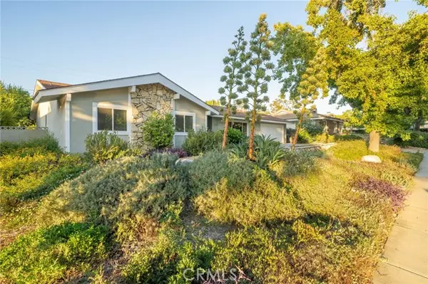 Claremont, CA 91711,1015 Emory DR