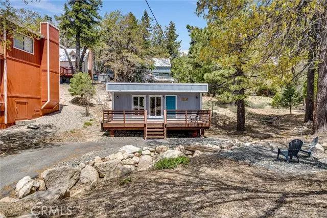 650 Dahlia DR, Green Valley Lake, CA 92341