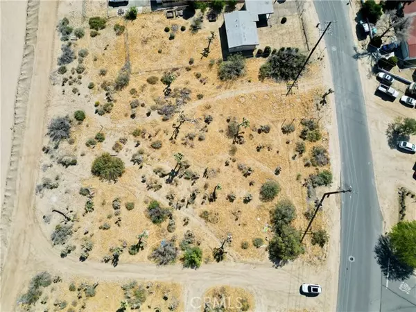 58748 Barron DR, Yucca Valley, CA 92284