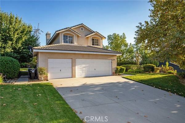 28458 Rodgers DR, Saugus, CA 91350