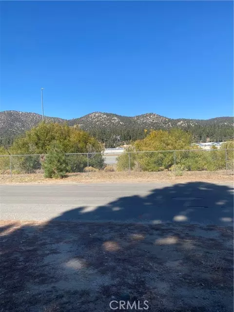Big Bear City, CA 92314,732 W Fairway BLD