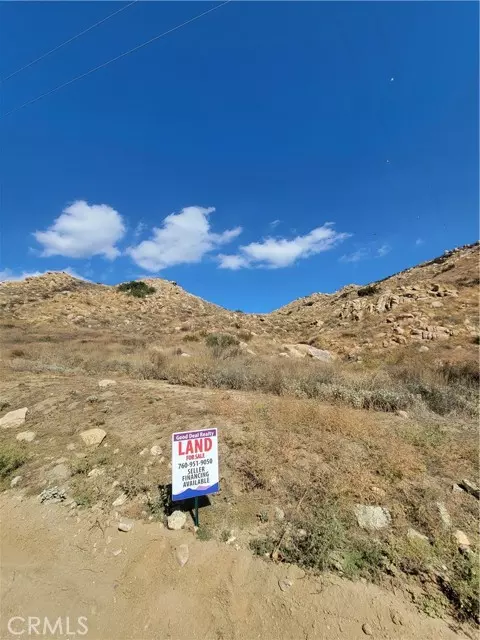 Lake Elsinore, CA 92532,95 El Toro RD