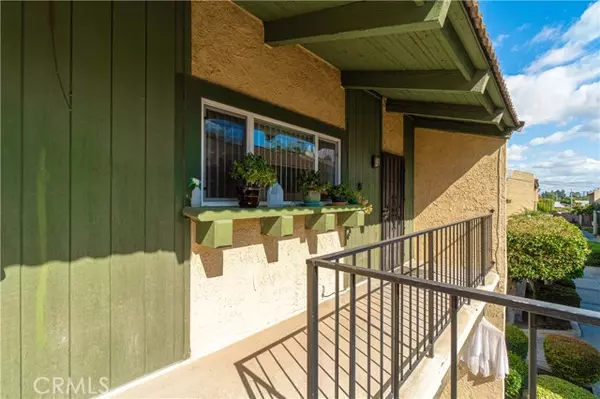 Hawaiian Gardens, CA 90716,21602 Belshire AVE 4