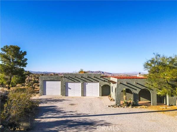 8672 Via Rocosa RD, Joshua Tree, CA 92252