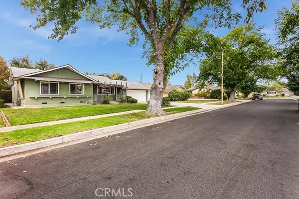 Canoga Park, CA 91304,22317 Baltar ST