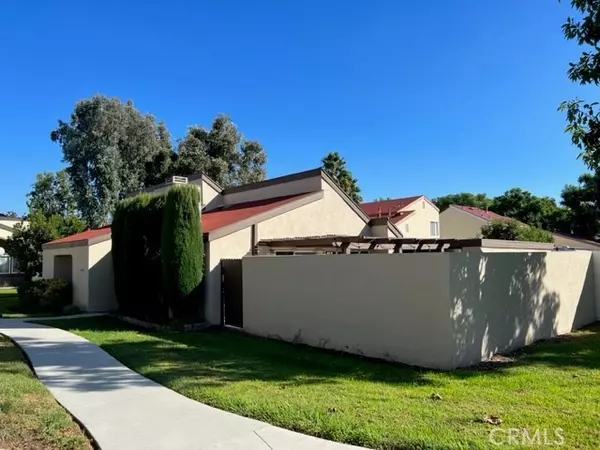 San Juan Capistrano, CA 92675,27615 Morningstar LN