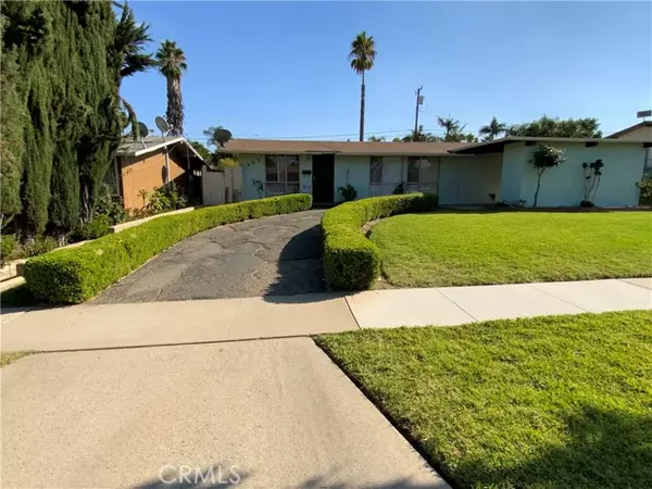 Corona, CA 92879,922 E Francis ST