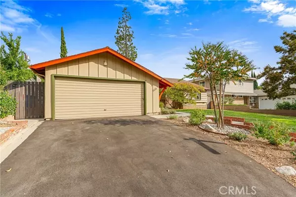 Monrovia, CA 91016,620 Terrado DR