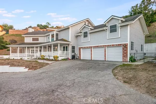 Newbury Park, CA 91320,396 Donlin RD