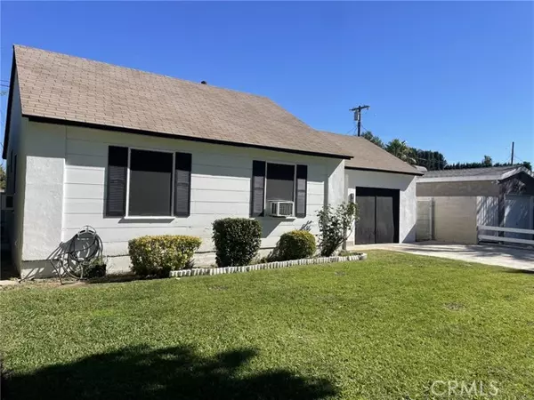 7324 Oak Park AVE, Lake Balboa, CA 91406