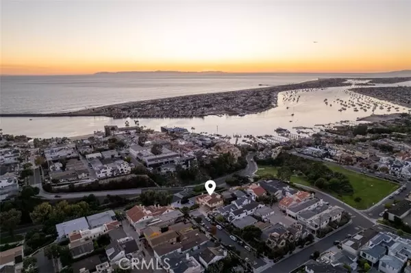 Corona Del Mar, CA 92625,405 Dahlia AVE A