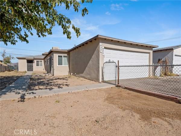 835 E FREDRICKS ST, Barstow, CA 92311