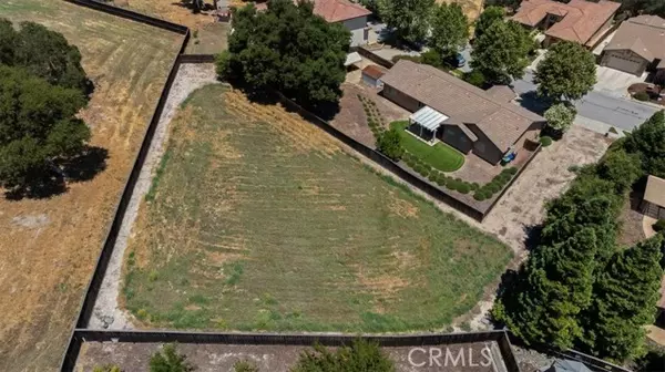 Paso Robles, CA 93446,609 Navajo AVE