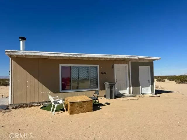 Joshua Tree, CA 92252,1380 Mt Shasta