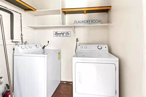 National City, CA 91950,1920 E 24Th ST 34