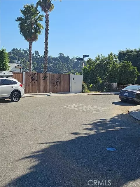 Los Angeles, CA 90039,2286 Silver Ridge AVE