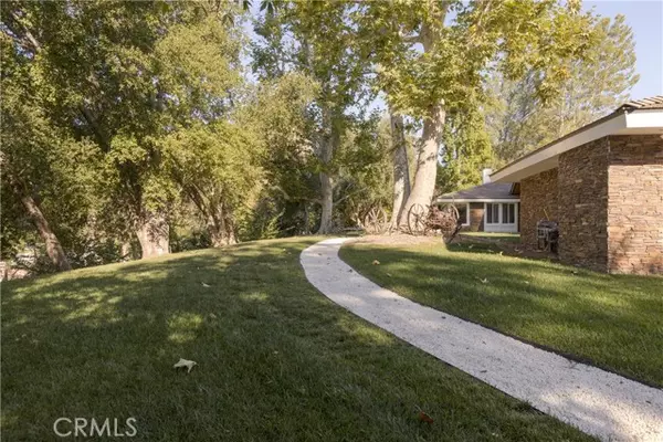 Agoura Hills, CA 91301,28660 Wagon RD