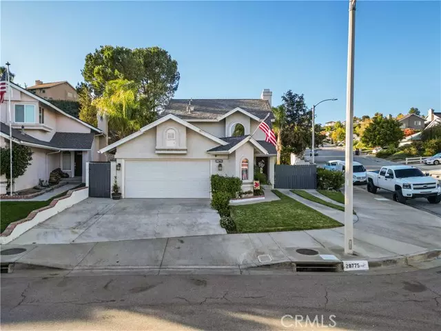 Saugus, CA 91390,28775 Magnolia WAY