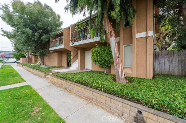 Huntington Beach, CA 92649,16861 Green LN