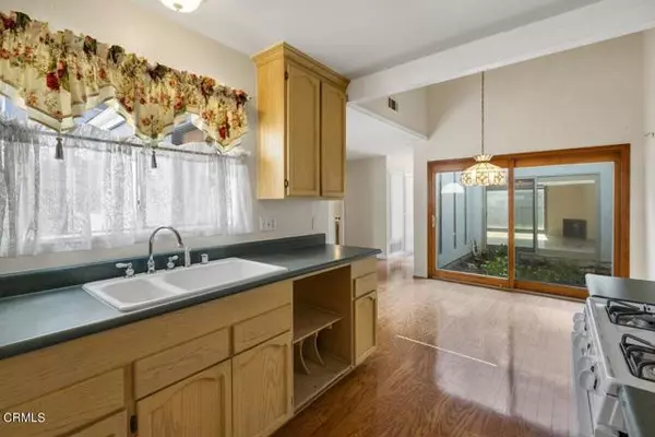 Port Hueneme, CA 93041,426 Reed WAY