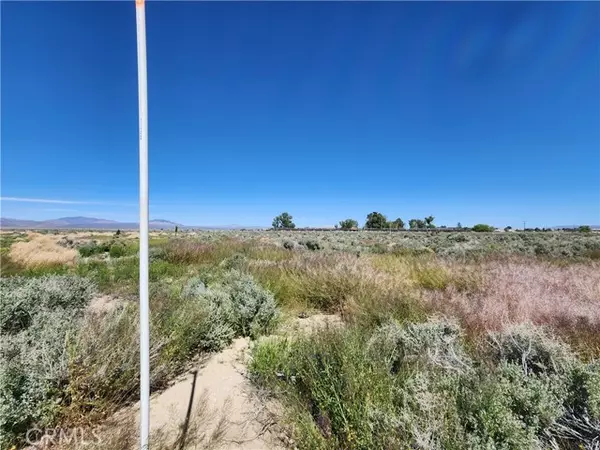 Lucerne Valley, CA 92356,1 AC Near Sunset RD