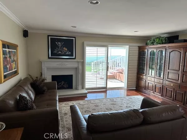 Rancho Palos Verdes, CA 90275,3702 Coolheights DR