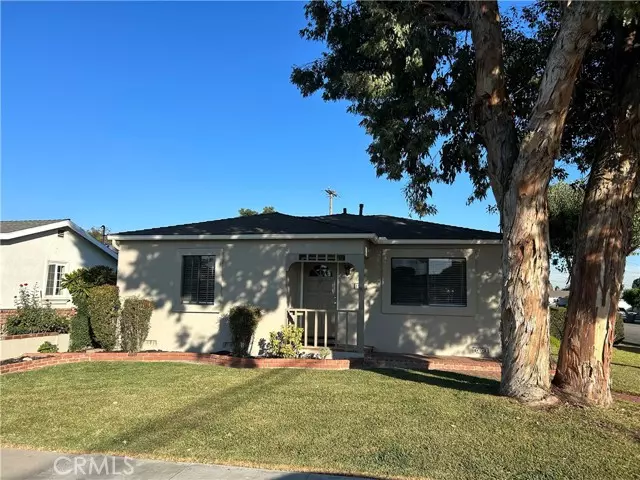 15360 Leahy AVE, Bellflower, CA 90706