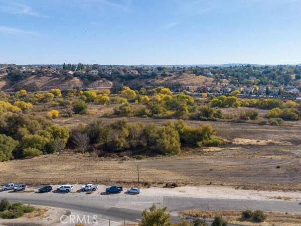 690 Paso Robles ST, Paso Robles, CA 93446