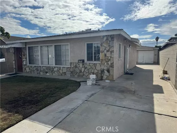 Lawndale, CA 90260,4224 159th ST