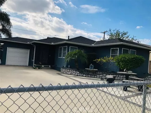 11314 Bluejay LN, Santa Fe Springs, CA 90670