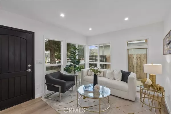 Sunland, CA 91040,10920 Oro Vista AVE