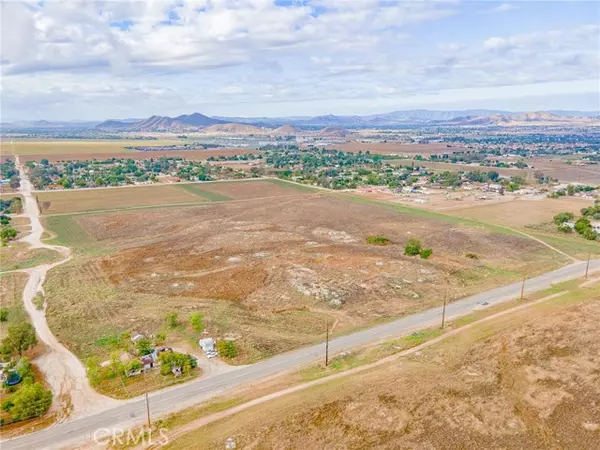 23489 Mapes RD, Romoland, CA 92585