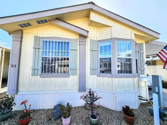 Chula Vista, CA 91910,677 G ST 51