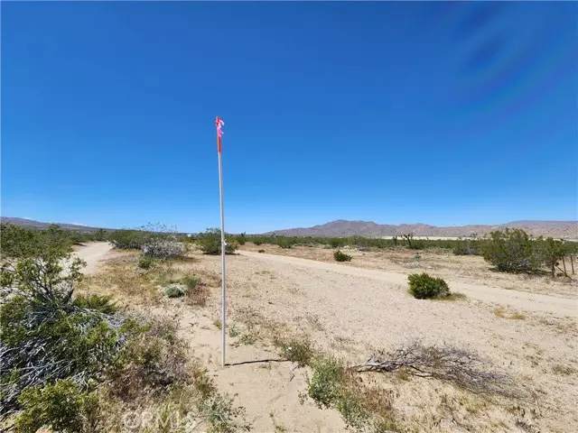 2 AC Akron RD, Lucerne Valley, CA 92356