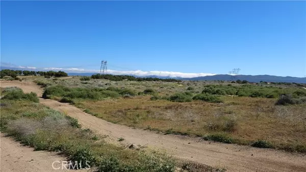 Oak Hills, CA 92344,1 Tower