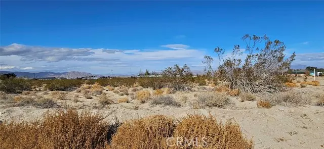 700 Clark ST, Lucerne Valley, CA 92356