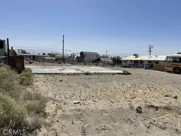 82475 2nd ST, Trona, CA 93562