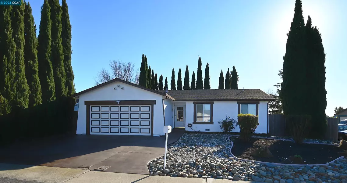 75 Coral Ln, Suisun City, CA 94585