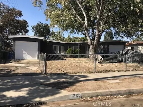 1379 S Gibbs ST, Pomona, CA 91766