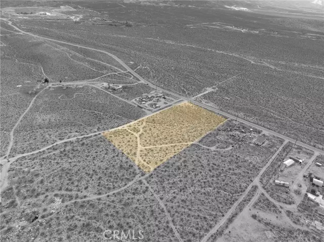 700 Camp Rock RD, Lucerne Valley, CA 92356