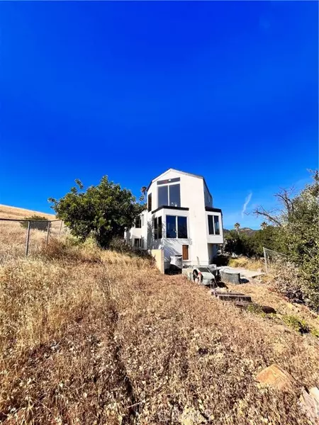 26200 Lockwood RD, Malibu, CA 90265