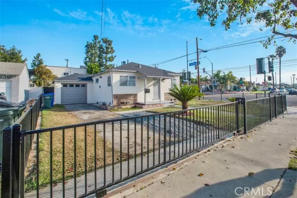 Downey, CA 90241,7369 Adwen ST