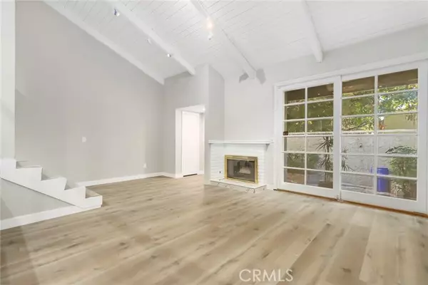 Studio City, CA 91604,11842 Moorpark ST D