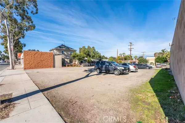 Corona, CA 92879,0 6th