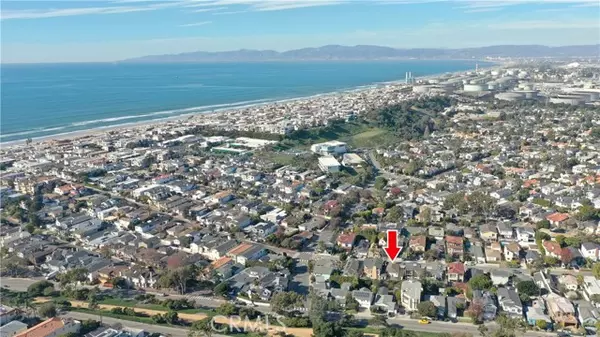 Manhattan Beach, CA 90266,616 Marine AVE