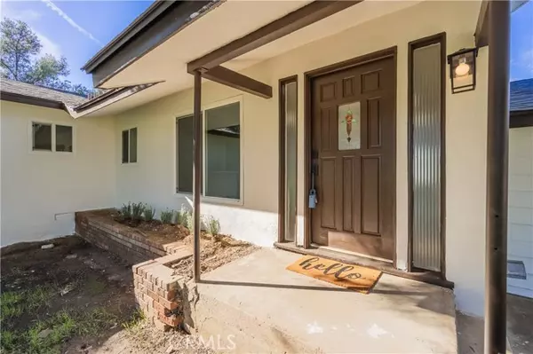 Nuevo, CA 92567,28960 Lakeview AVE