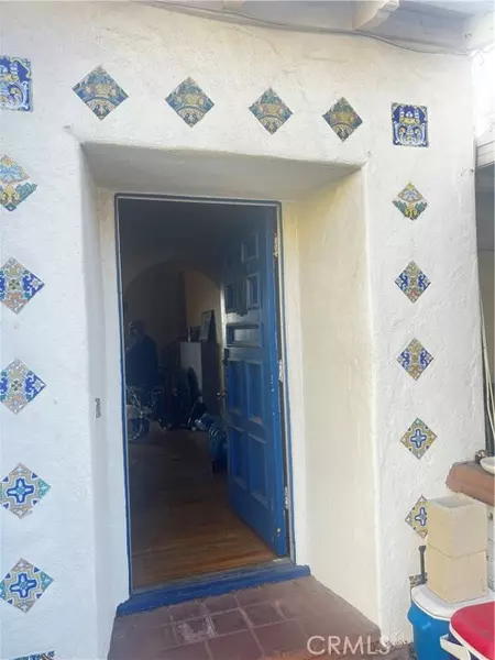 1248 Ozeta, West Hollywood, CA 90069