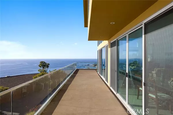 Laguna Beach, CA 92651,31402 Ceanothus DR