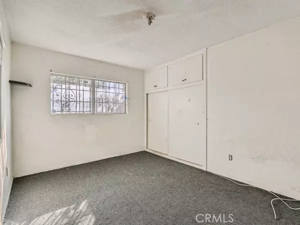 San Bernardino, CA 92407,2505 San Carlo AVE