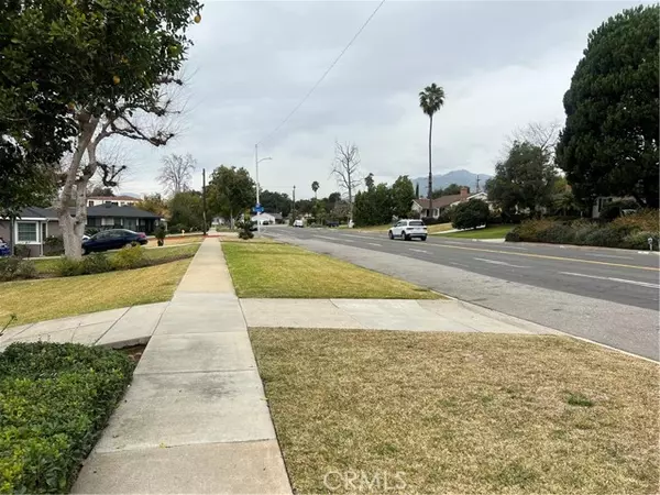 Altadena, CA 91001,86 E Mariposa ST